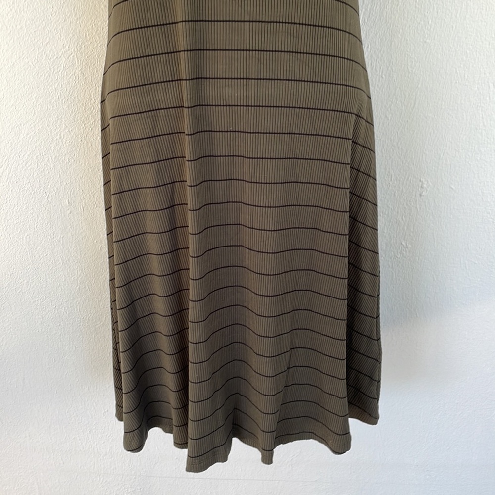 Old Navy green striped ribbed stretch casual dress size medium - Picture 4 of 8